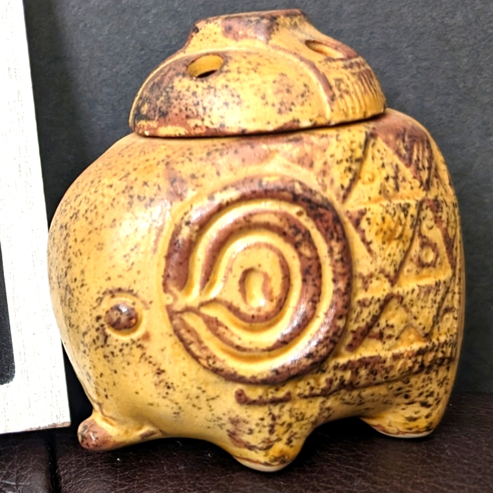 Lucky elephant sepia ceramic boho Bollywood lidded incense‎ cone burner